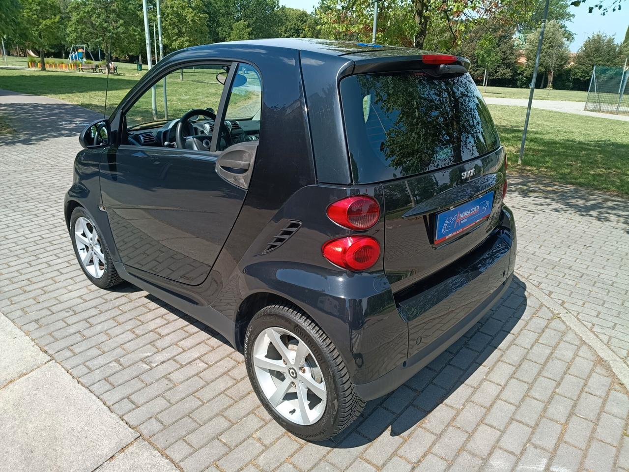 Smart ForTwo 1000 52 kW coupé pulse