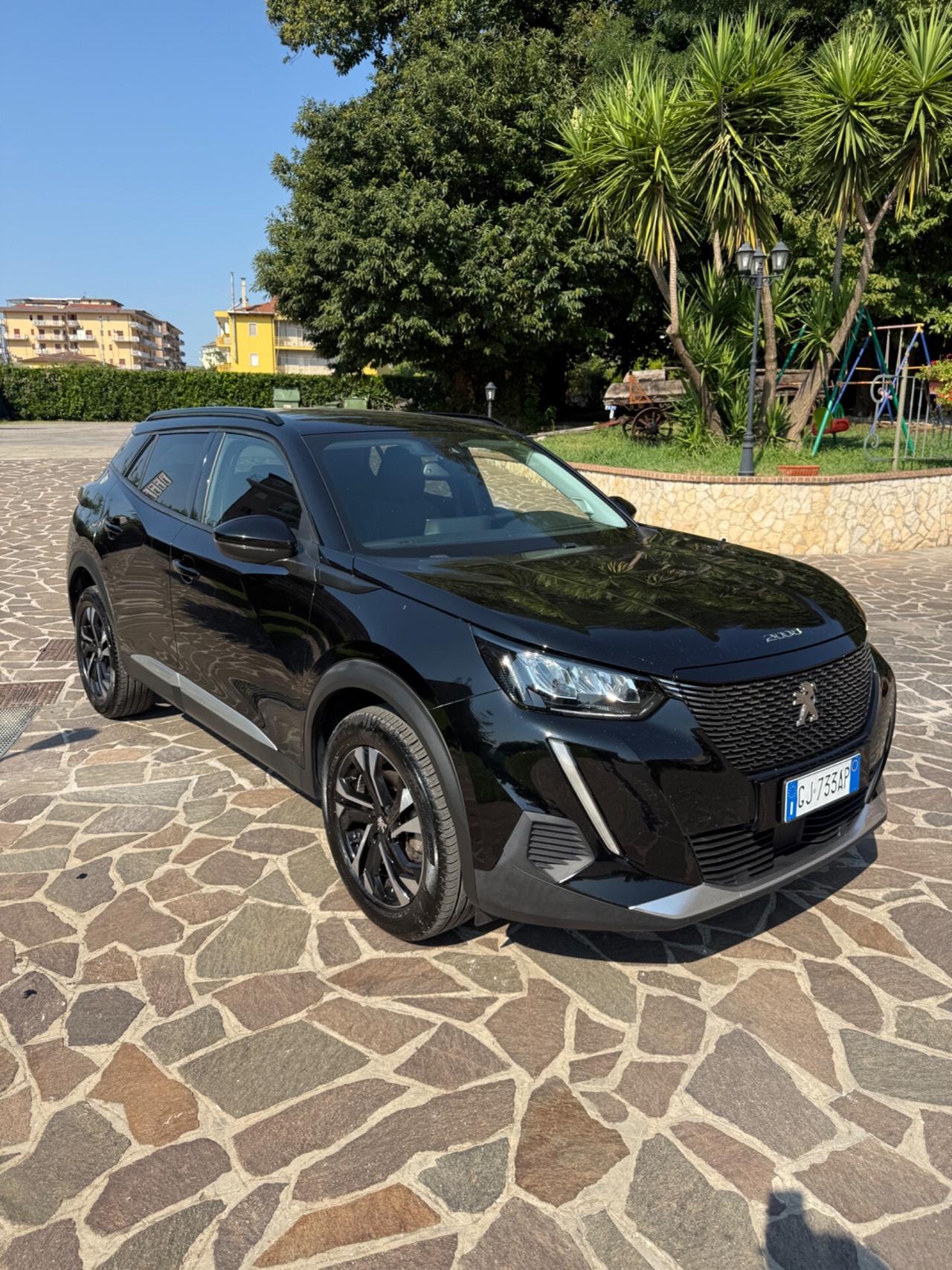 Peugeot 2008 1.5 diesel EAT8 Allure 2022 uni proprietario