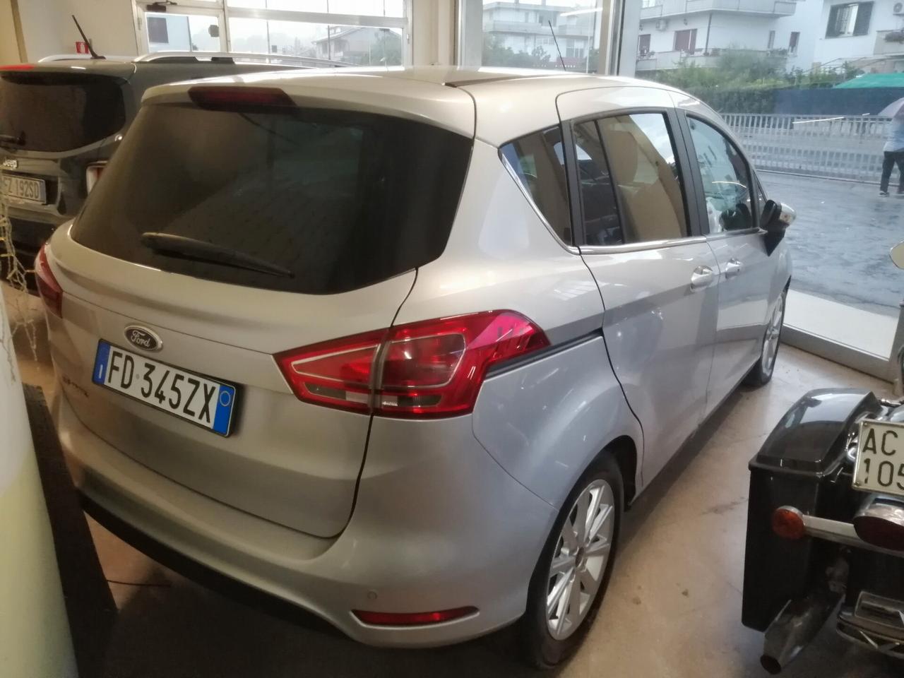 Ford B-Max 1.5 TDCi 75 CV Titanium X Neopatentati