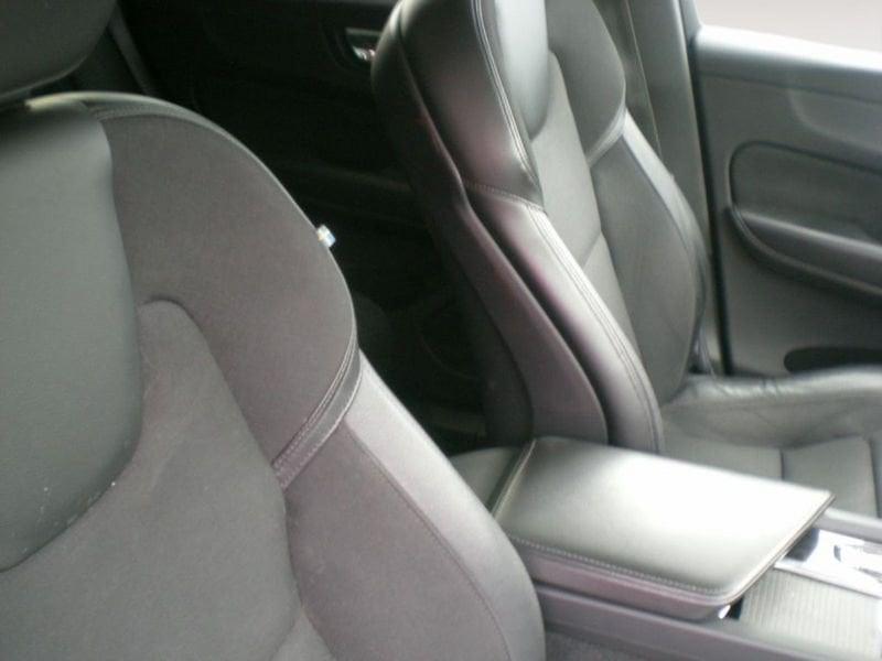 Volvo XC60 2.0 d4 Momentum Pro auto