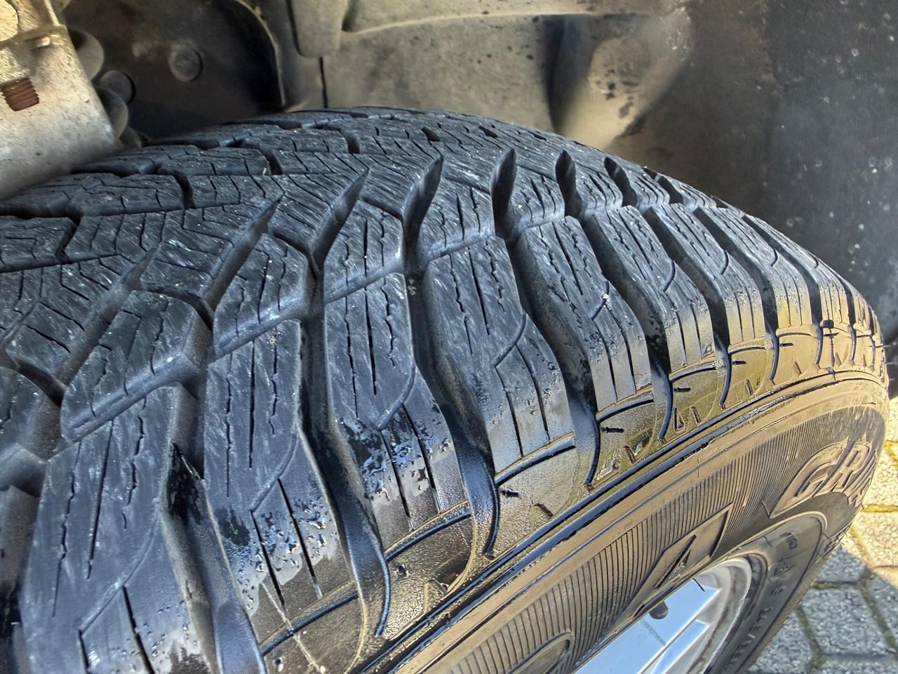 Jeep Grand Cherokee 3.7 V6 BENZINA/GPL LAREDO