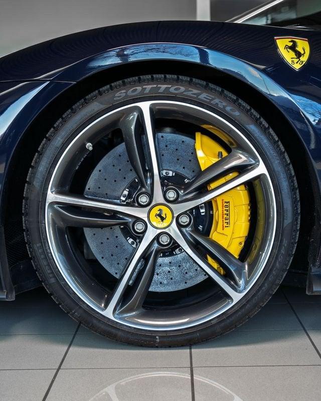 Ferrari 296 GTB 830 CV