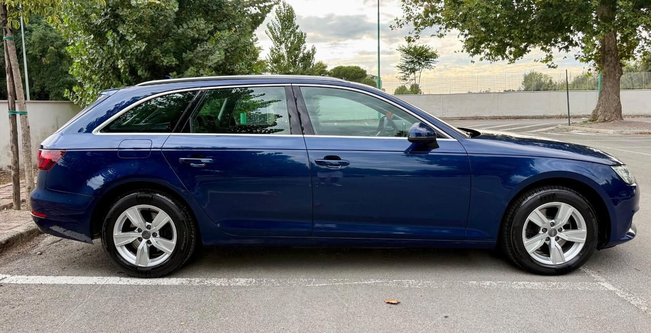 Audi A4 2.0 TDI 150 CV S tronic