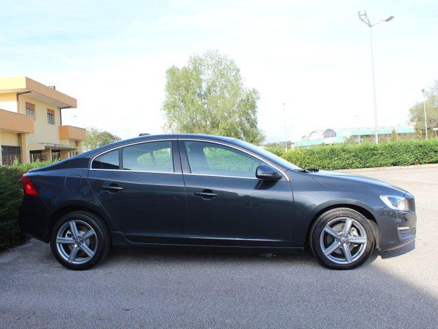 VOLVO S60 D3 GEARTRONIC MOMENTUM *TAGLIANDATA*IMPECCABILE*