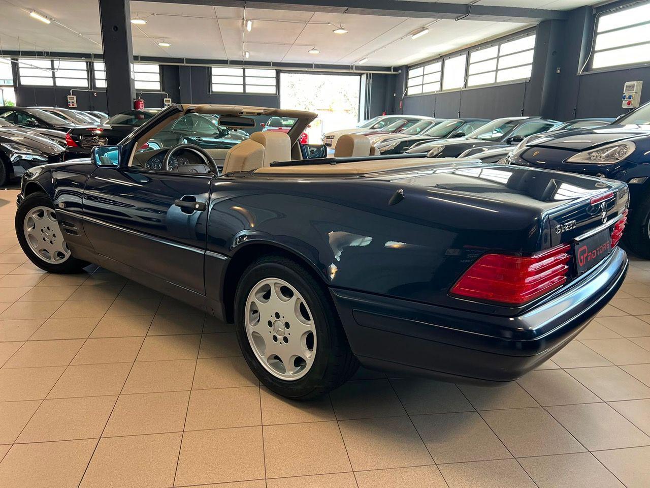 Mercedes-Benz SL 280 MANUALE ! CONFIGURAZIONE UNICA ! PARI AL NUOVO !