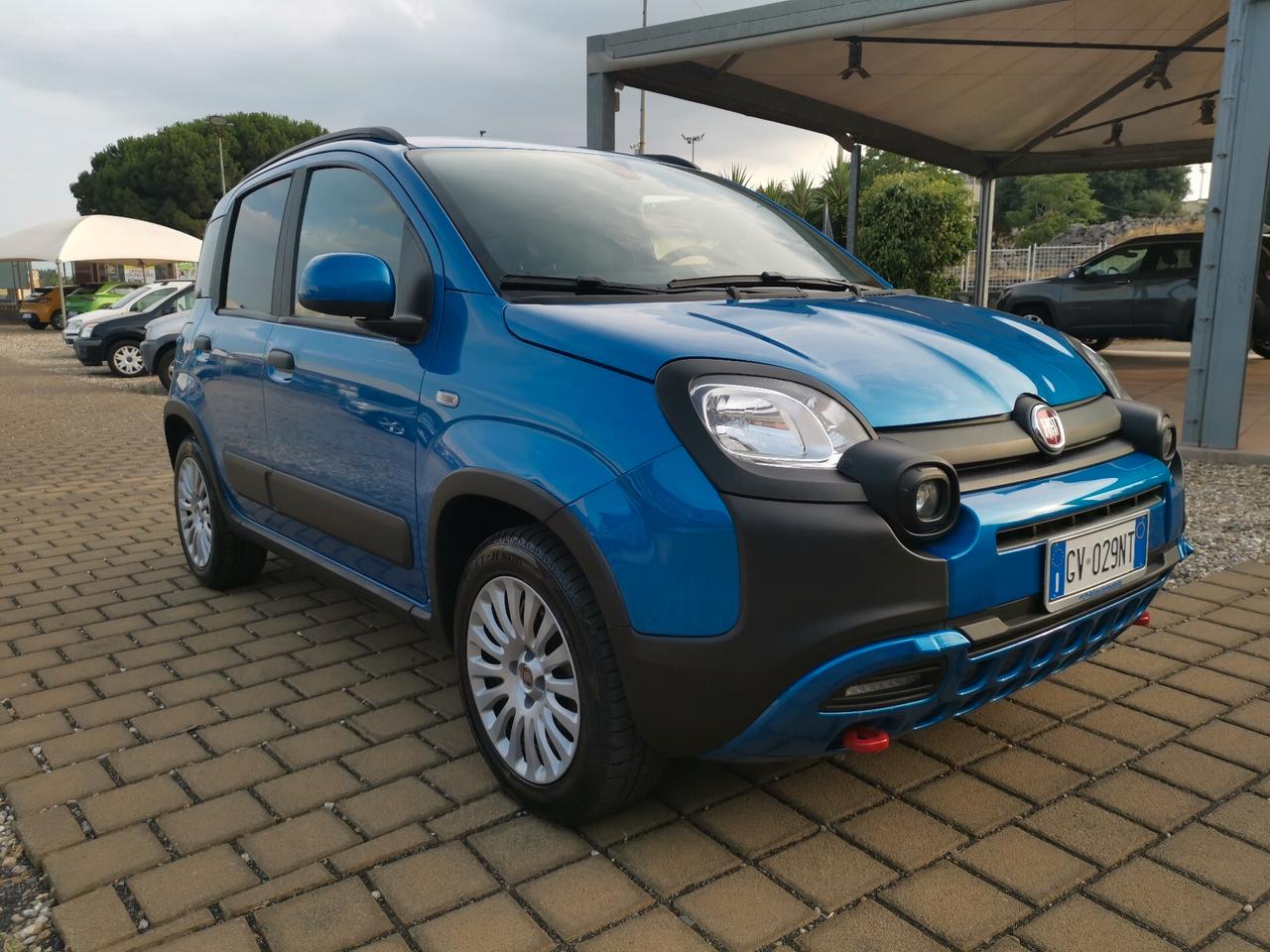 Fiat Panda Cross 1.0 FireFly S&S Hybrid