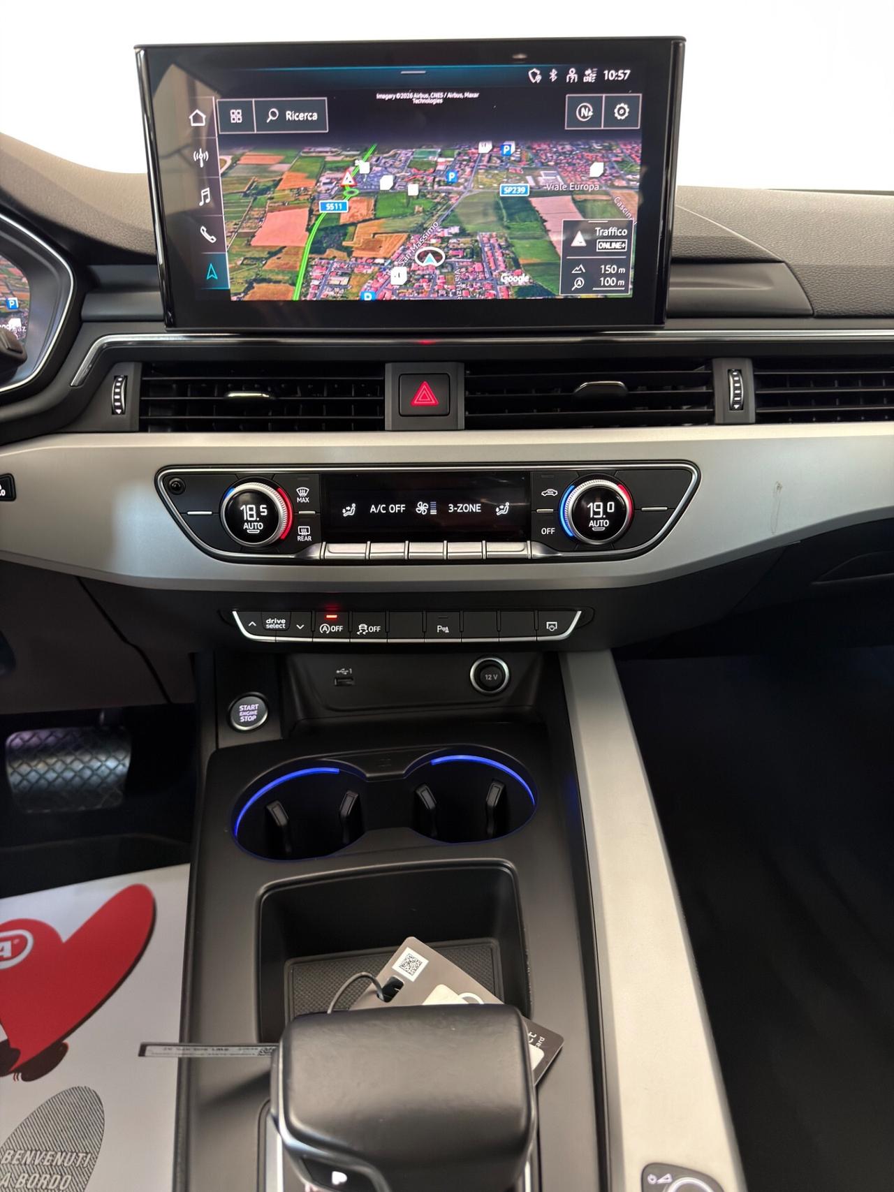 Audi A4 Avant 40 TDI quattro S tronic Business Advanced