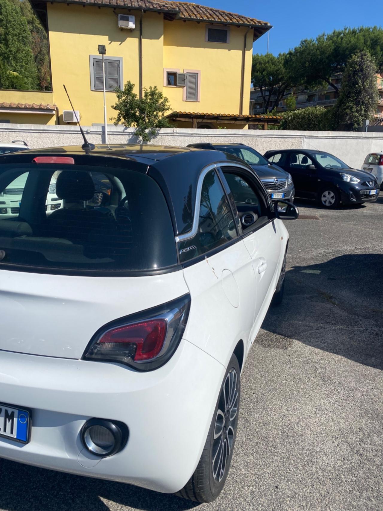 Opel Adam 1.4 87 CV GPL Tech Slam