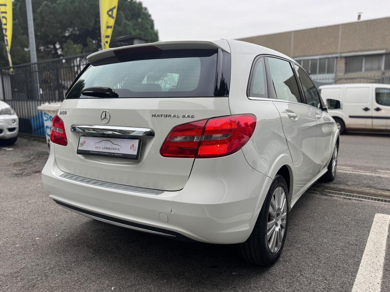 Mercedes-benz B 200 NGD Executive