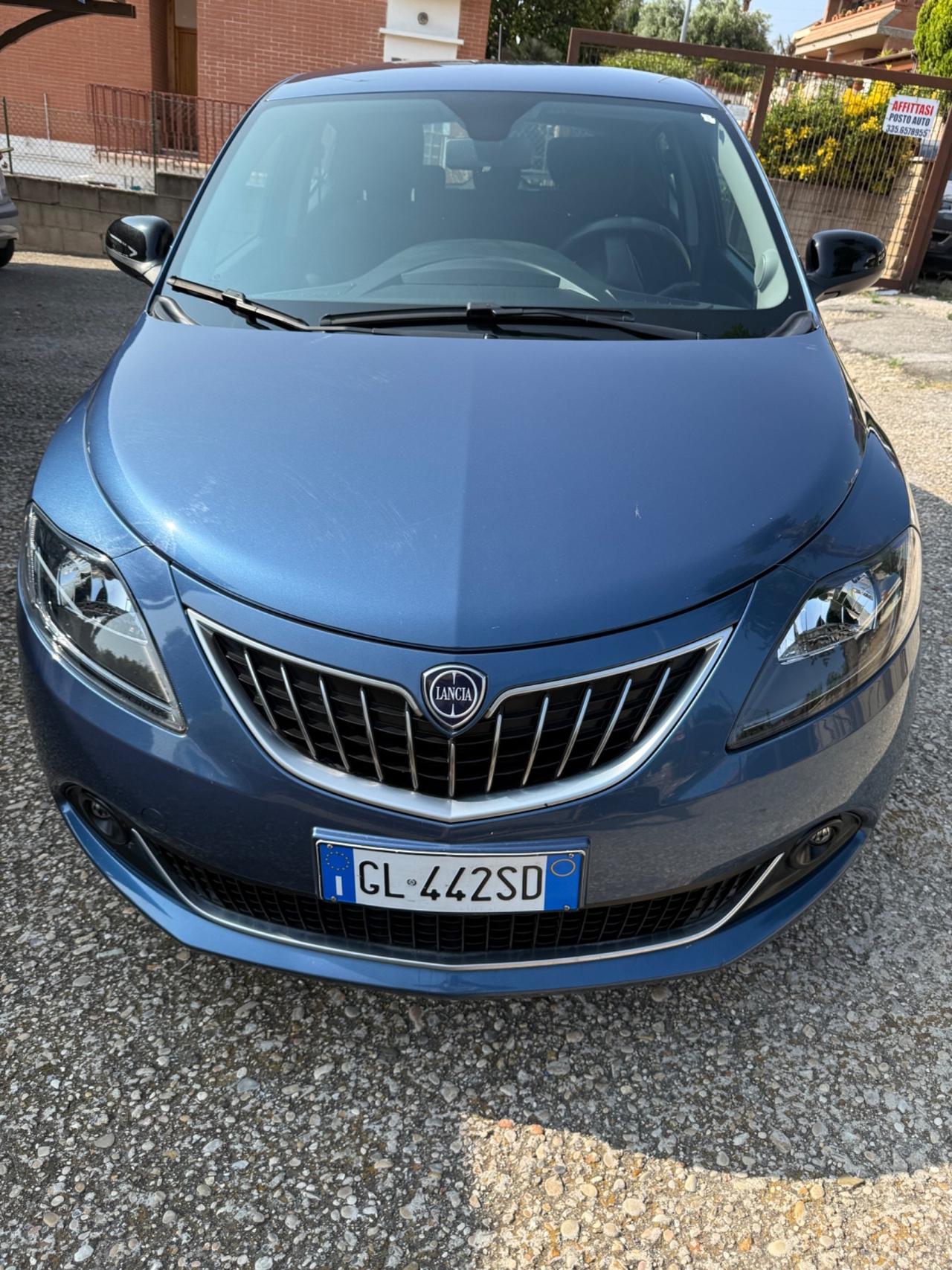 Lancia Ypsilon 1.0 FireFly 5 porte S&S Hybrid Gold