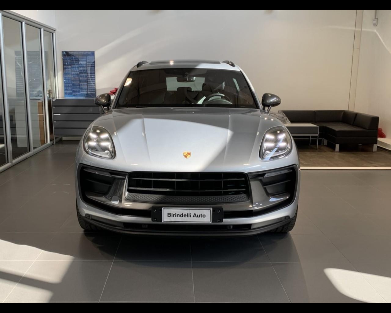 PORSCHE Macan - 2.0 T