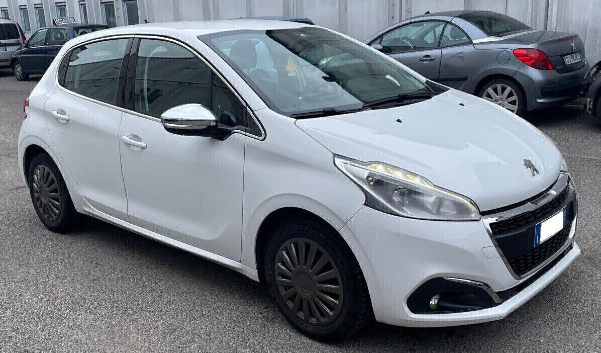 Peugeot 208 PureTech 82 5 porte Active