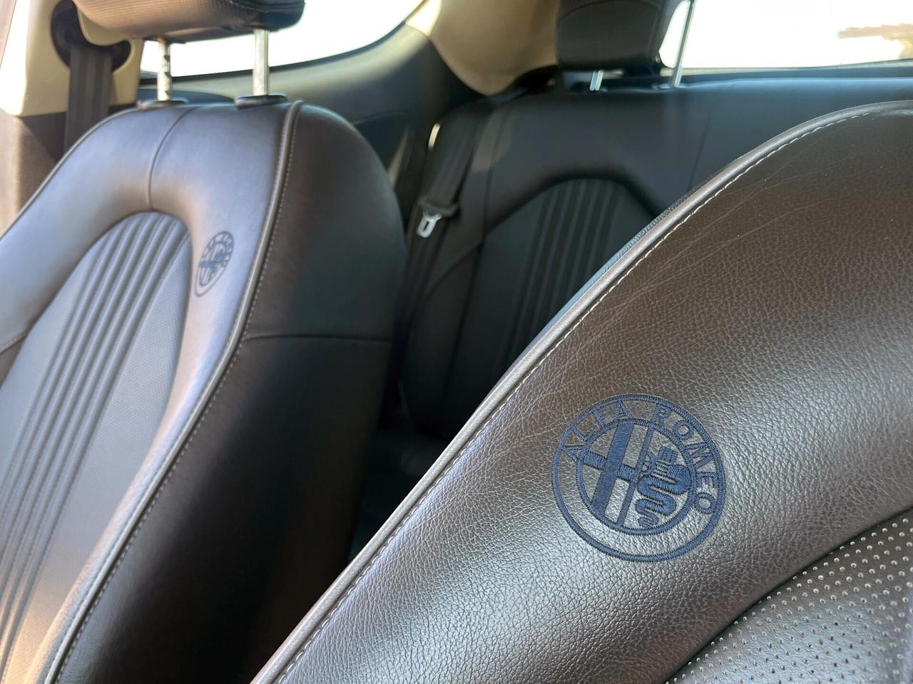 Alfa Romeo MiTo 1.3 JTDm 80 CV S&S Distinctive