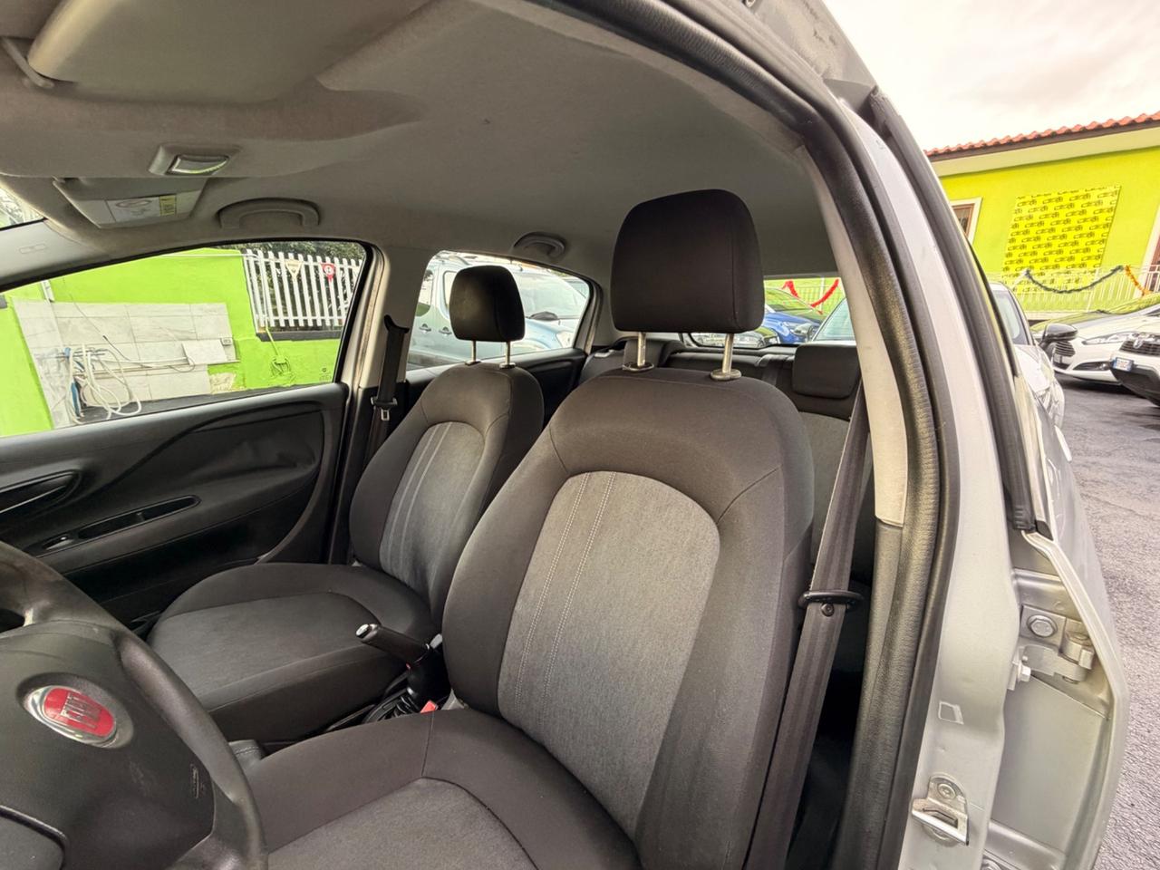 Fiat Punto STREET 1.2 8V km 140.000 Anno 2015