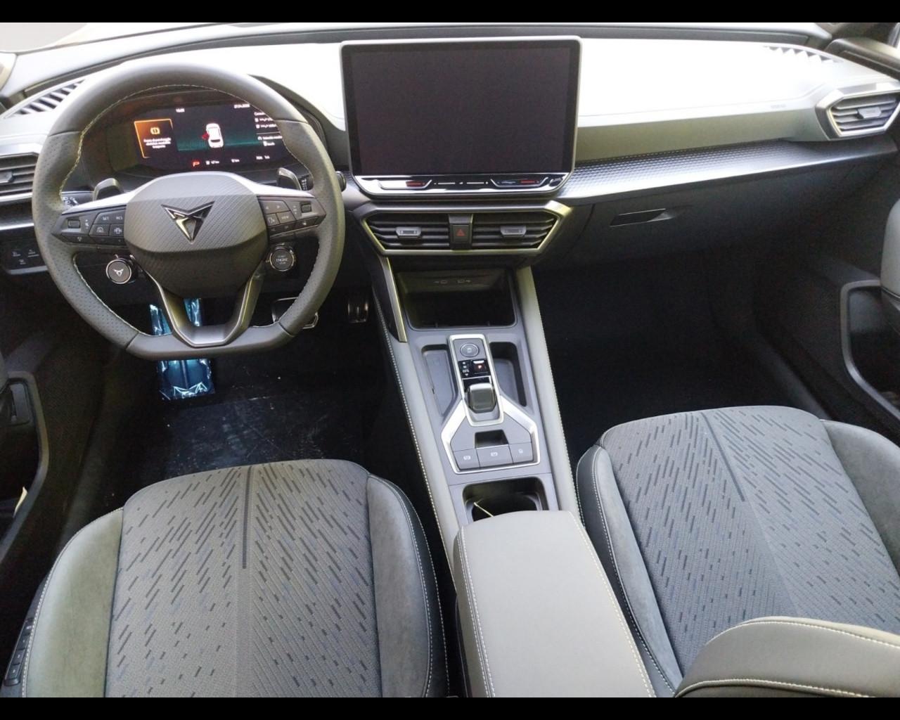 CUPRA CUPRA Leon Tribe Edition 1.5 e-HYBRID 150 kW (204 CV) pHEV DSG 6 marce 2WD