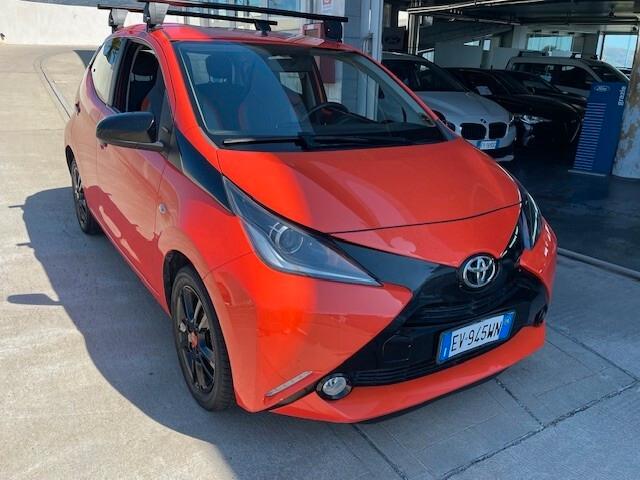 Toyota Aygo 1.0 VVT-i 69 CV 5 porte x-cite