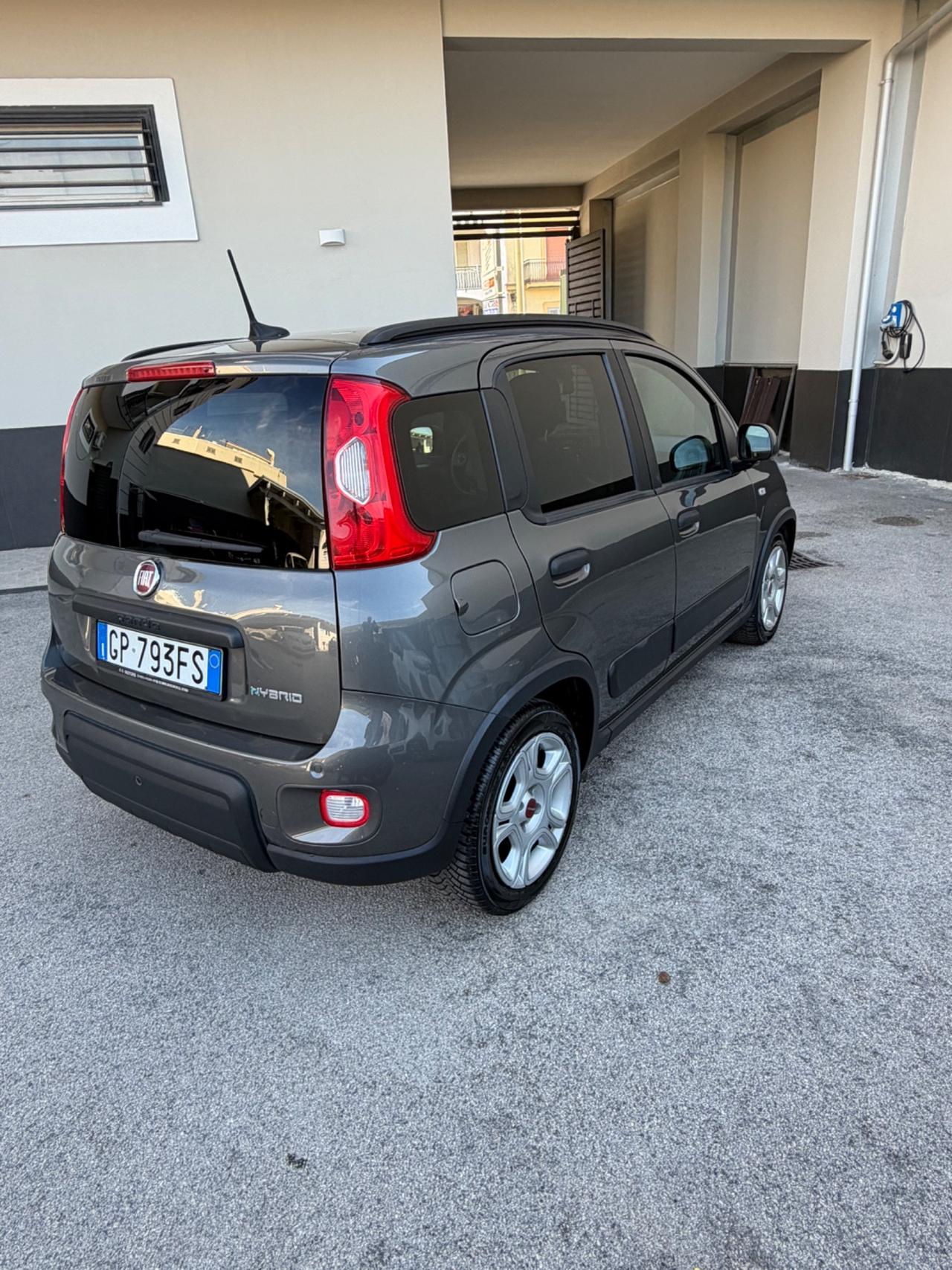 Fiat Panda 1.0 FireFly S&S Hybrid Garmin