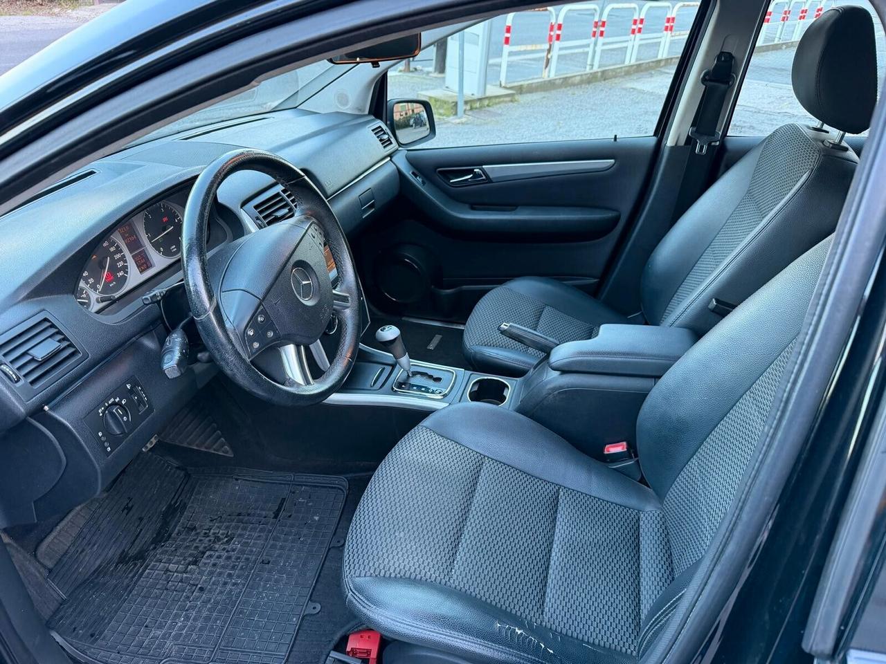 Mercedes-benz B 200 CDI Chrome