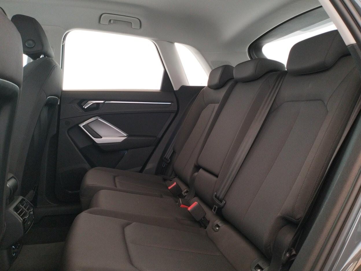 AUDI Q3 35 2.0 tdi Business s-tronic - IVA ESPOSTA