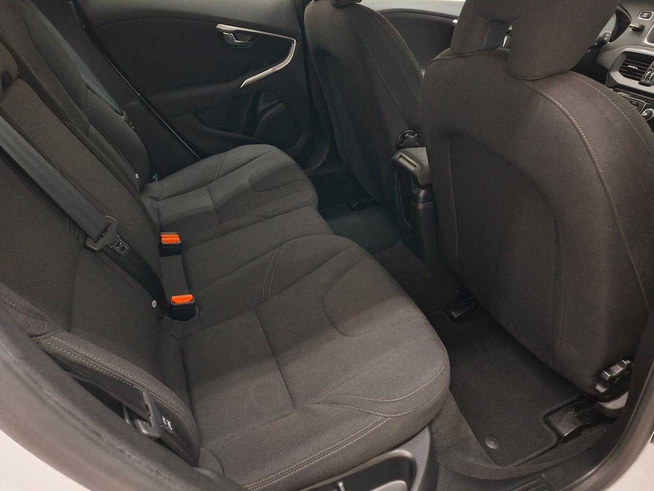 Volvo V40 Cross Country D2 Geartronic 120cv Business Plus