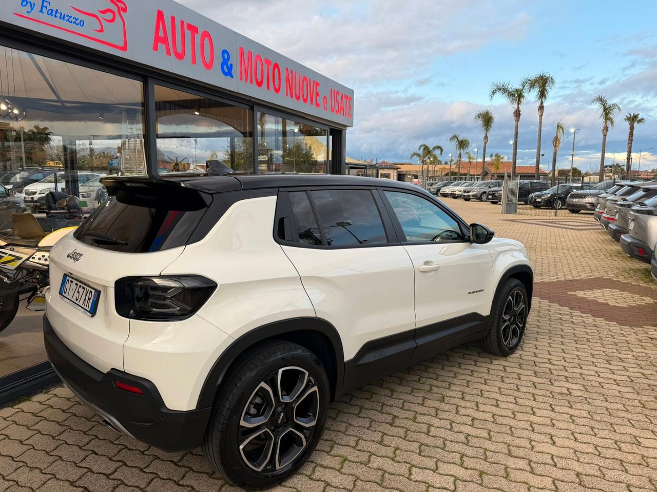 Jeep Avenger 1.2 Turbo 100 CV Summit