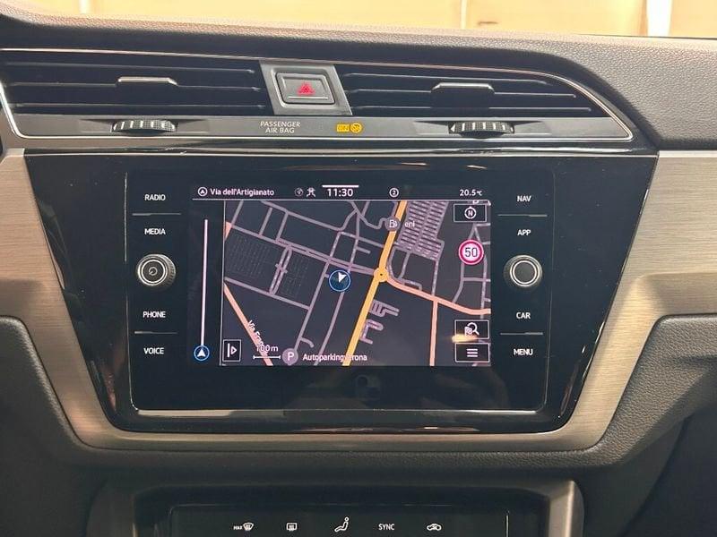 Volkswagen Touran 3ª serie 2.0 TDI 150 CV SCR DSG Business BlueMotion Technology