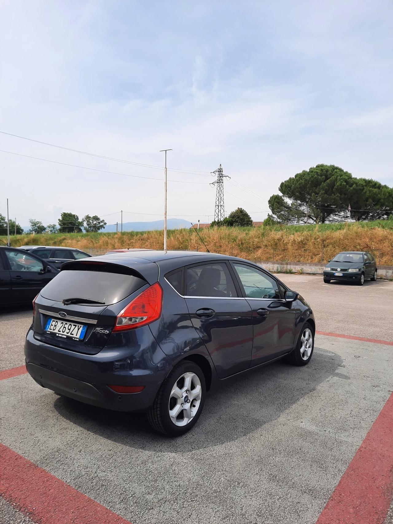 Ford Fiesta 1.6 TDCi 95 CV 5p. Titanium