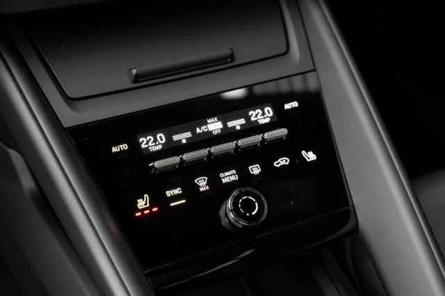 PORSCHE Macan Ev 265 KW (360HP)