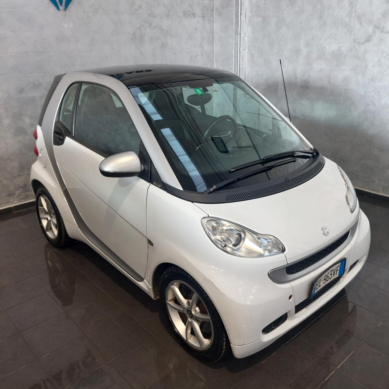 Smart ForTwo 1000 52 kW coupé pure