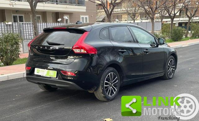 VOLVO V40 D2 Business Plus KIT DISTR SOST! TAGLIANDATA!
