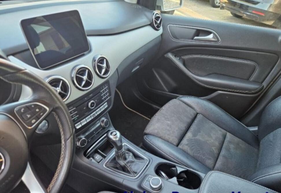 Mercedes-benz B 180 PREMIUM 122CV 5P