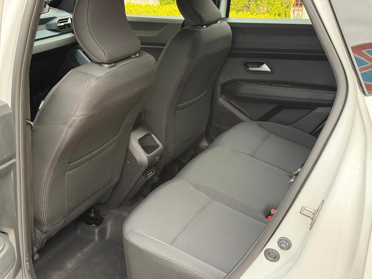 Dacia Duster Eco-G 100 CV Expression/Luci ambiente