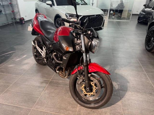Suzuki GSR 600