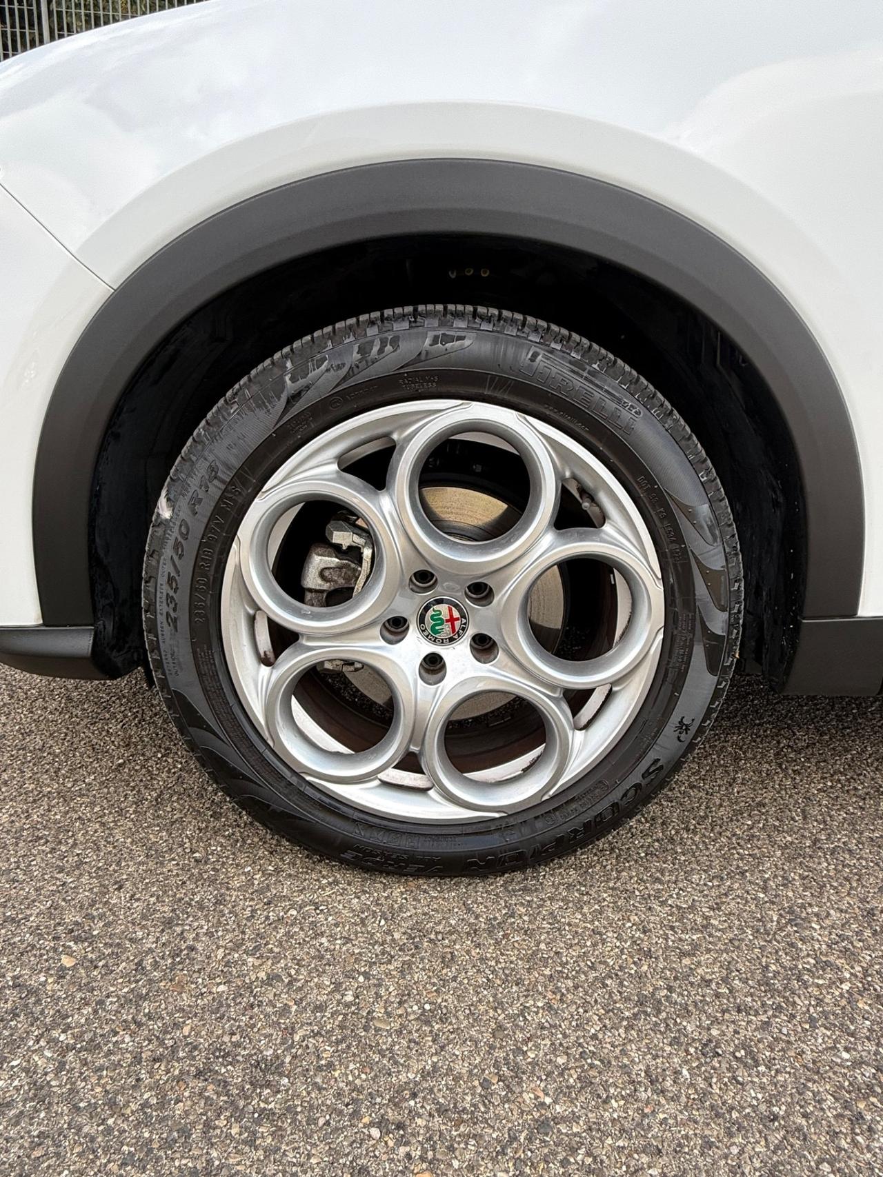 Alfa Romeo Tonale 1.6 diesel 130 CV TCT6