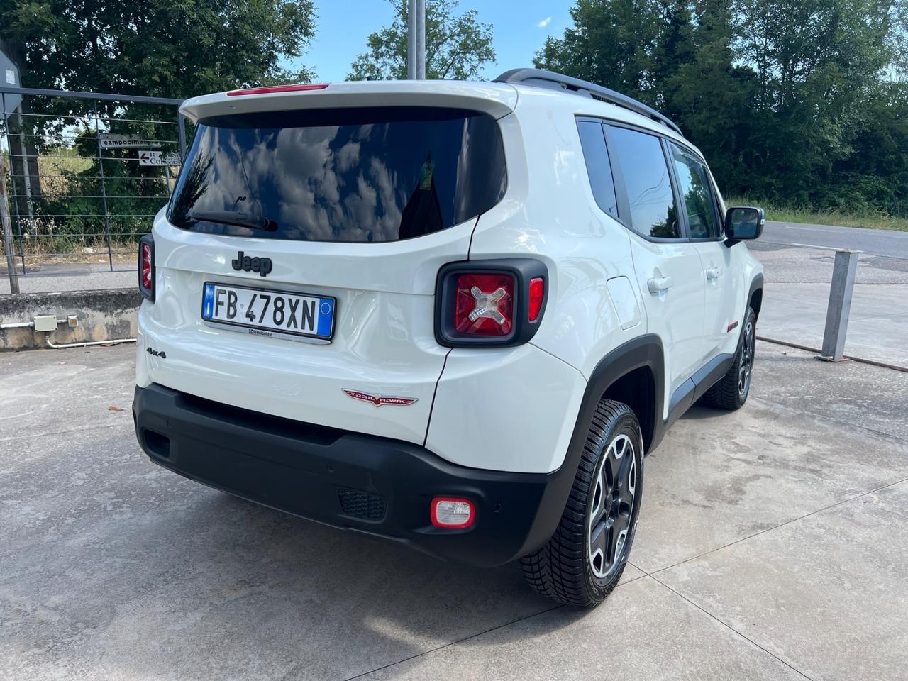 Jeep Renegade 2.0 Mjt 170CV 4WD Active Drive Low Trailhawk