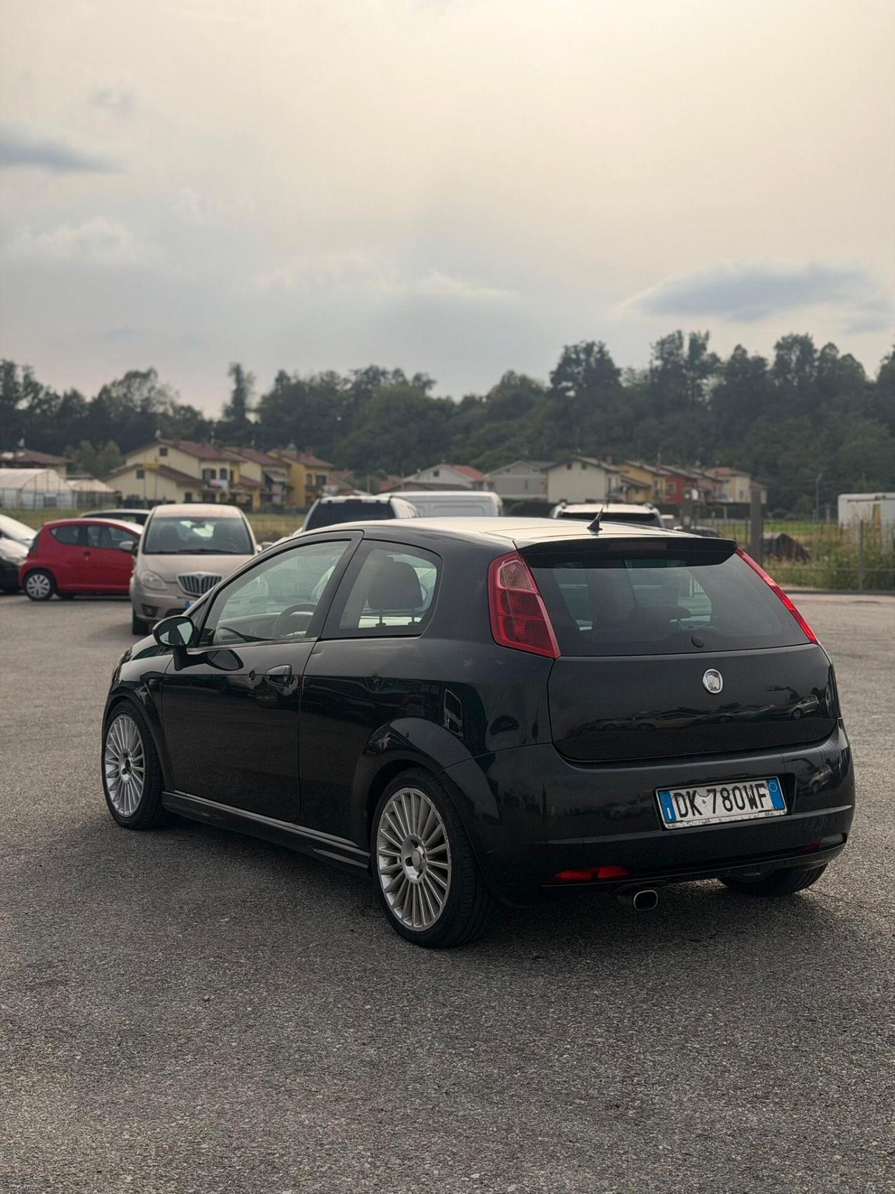 Fiat Grande Punto 1.9 MJT 130 CV 3 porte Sport