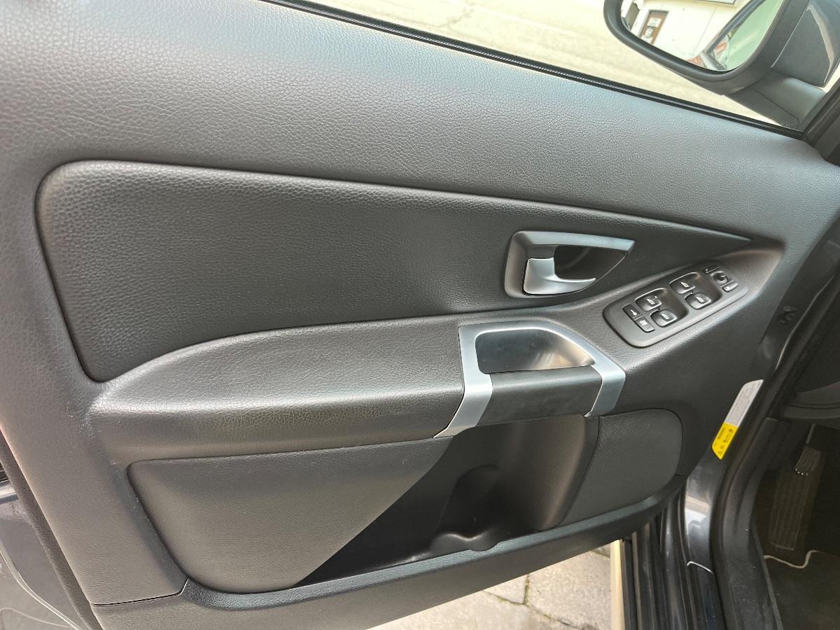 VOLVO XC90 2.4 D5 AWD 7 PT KM 102.000