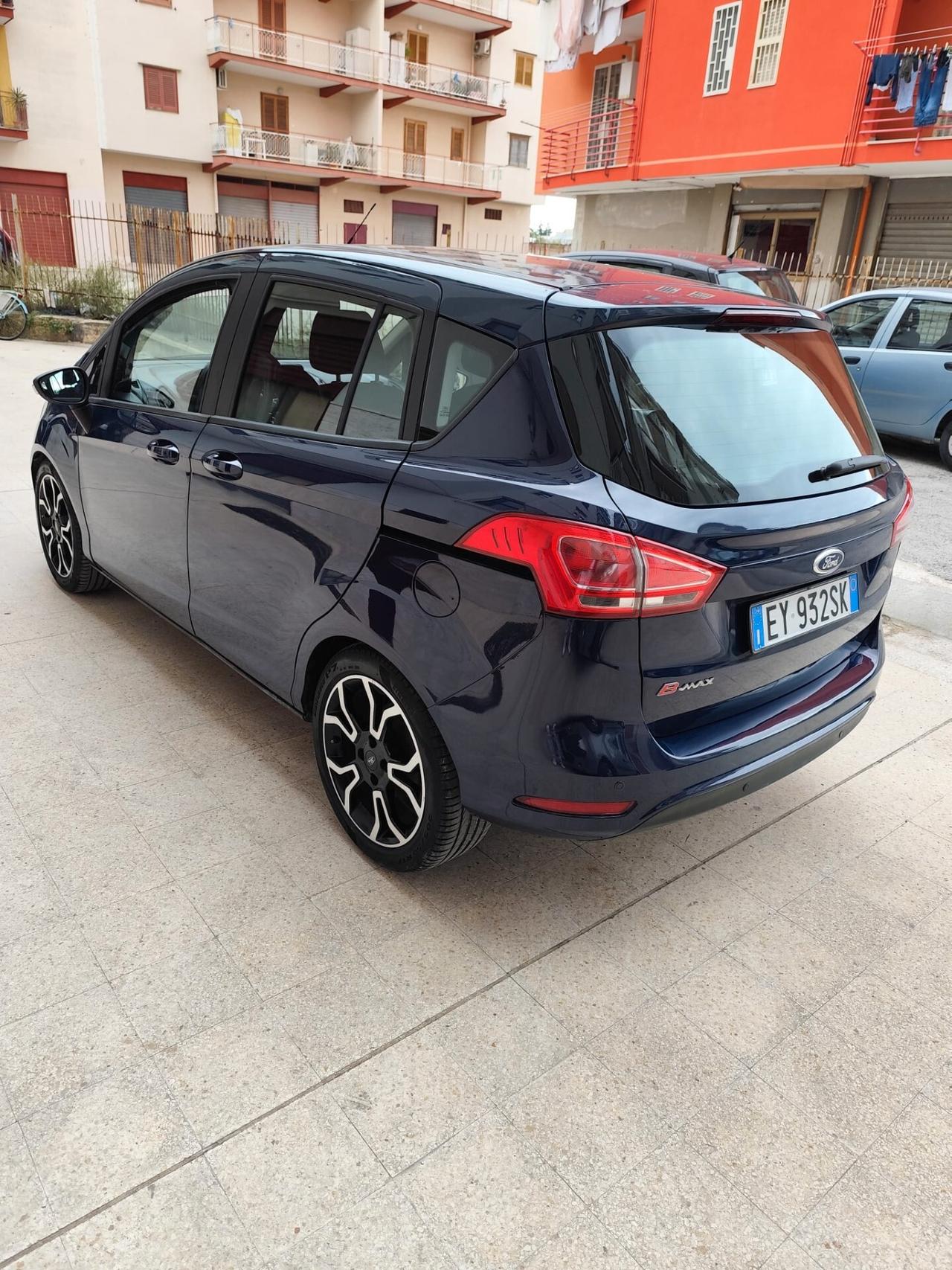 Ford B-Max 1.4 GPL 90 CV Business Titanium