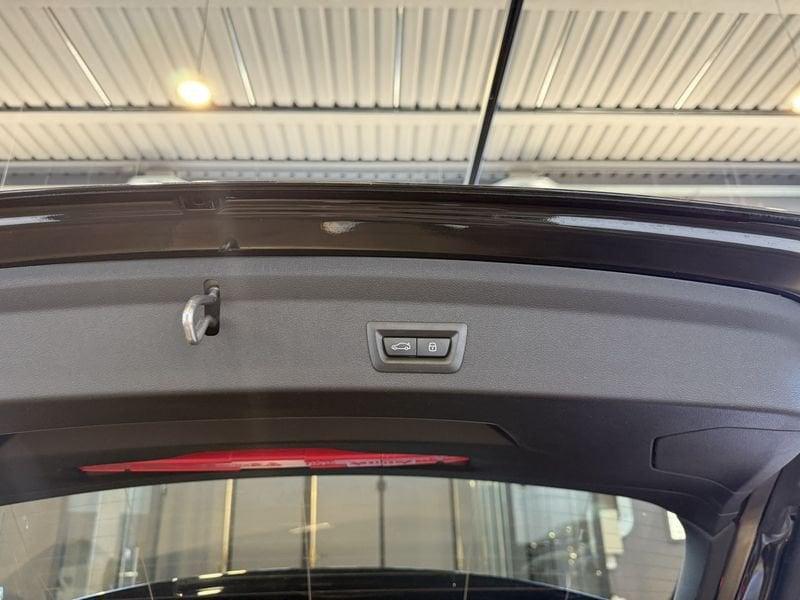 BMW Serie 1 120d 48V MSport Design