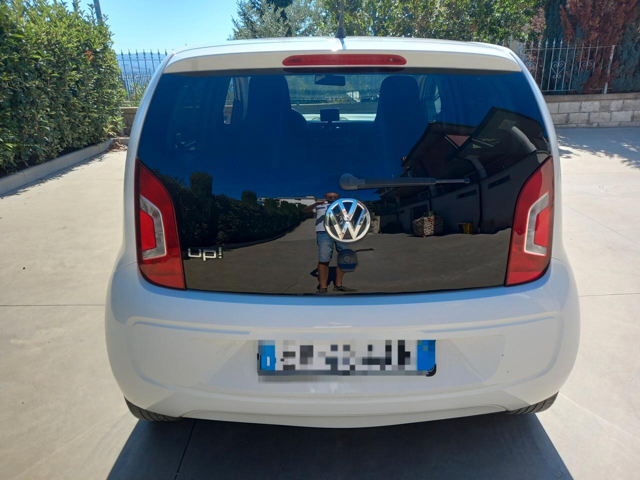Volkswagen up! 1.0 75 CV 5p. high