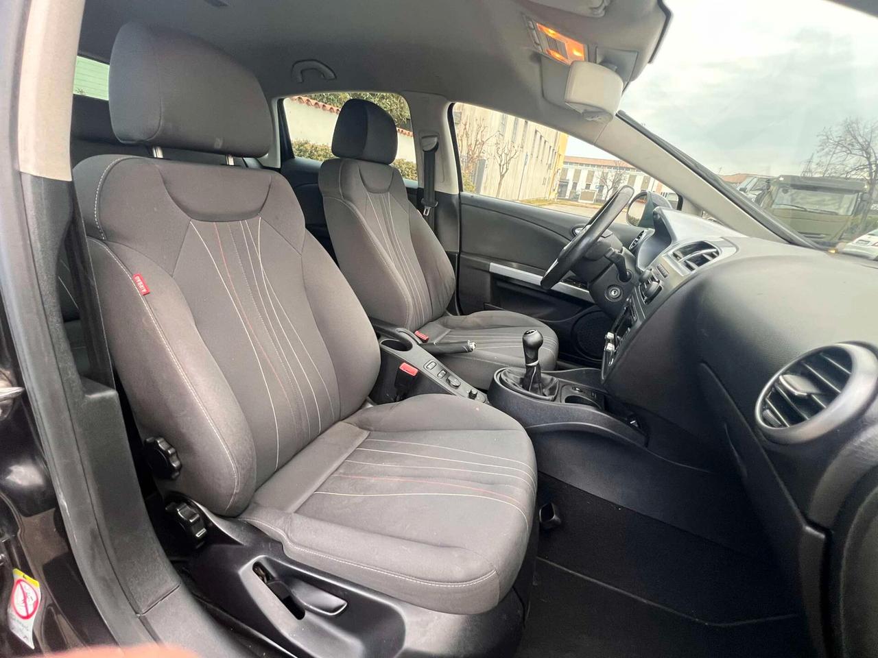 Seat Leon 1.6 TDI-Tag.Cert-U.Prop-GARANZIA-FULL-2011