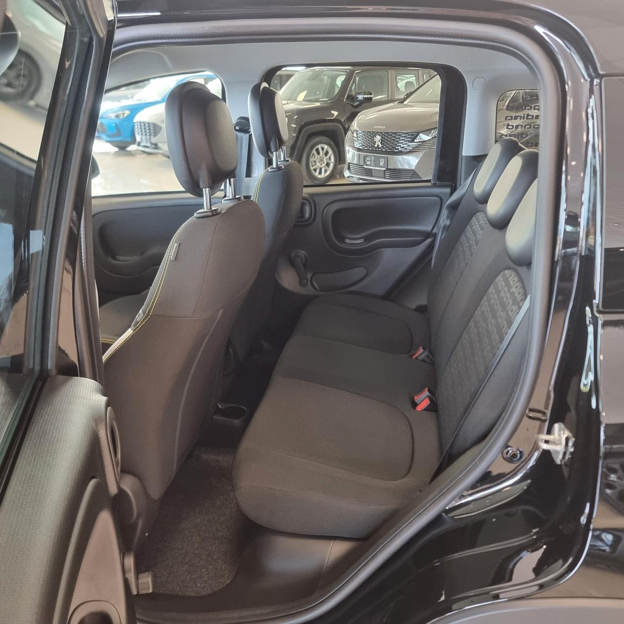 Fiat Panda Pandina 1.0 FireFly 65 CV Hybrid Cross
