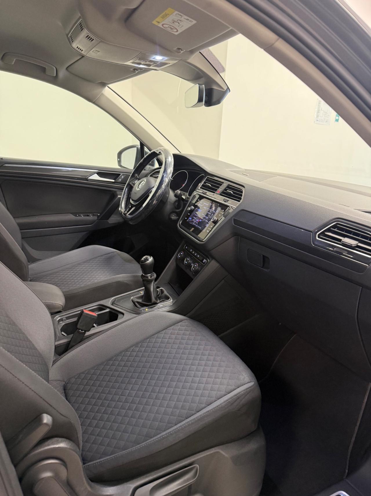 Volkswagen Tiguan 2.0 TDI SCR Sport BlueMotion Technology