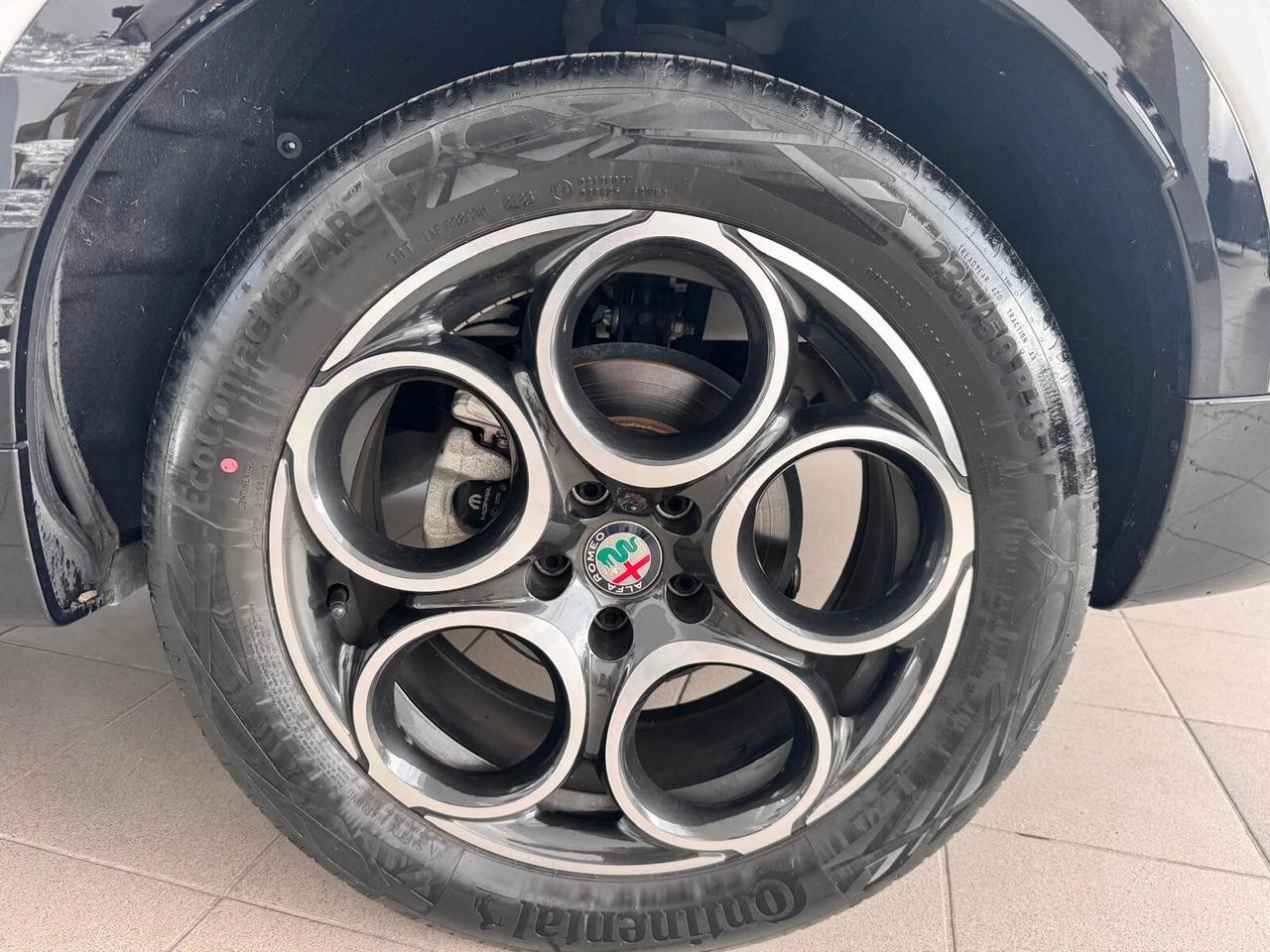 Alfa Romeo Tonale 1.5 160 CV MHEV TCT7 Ti