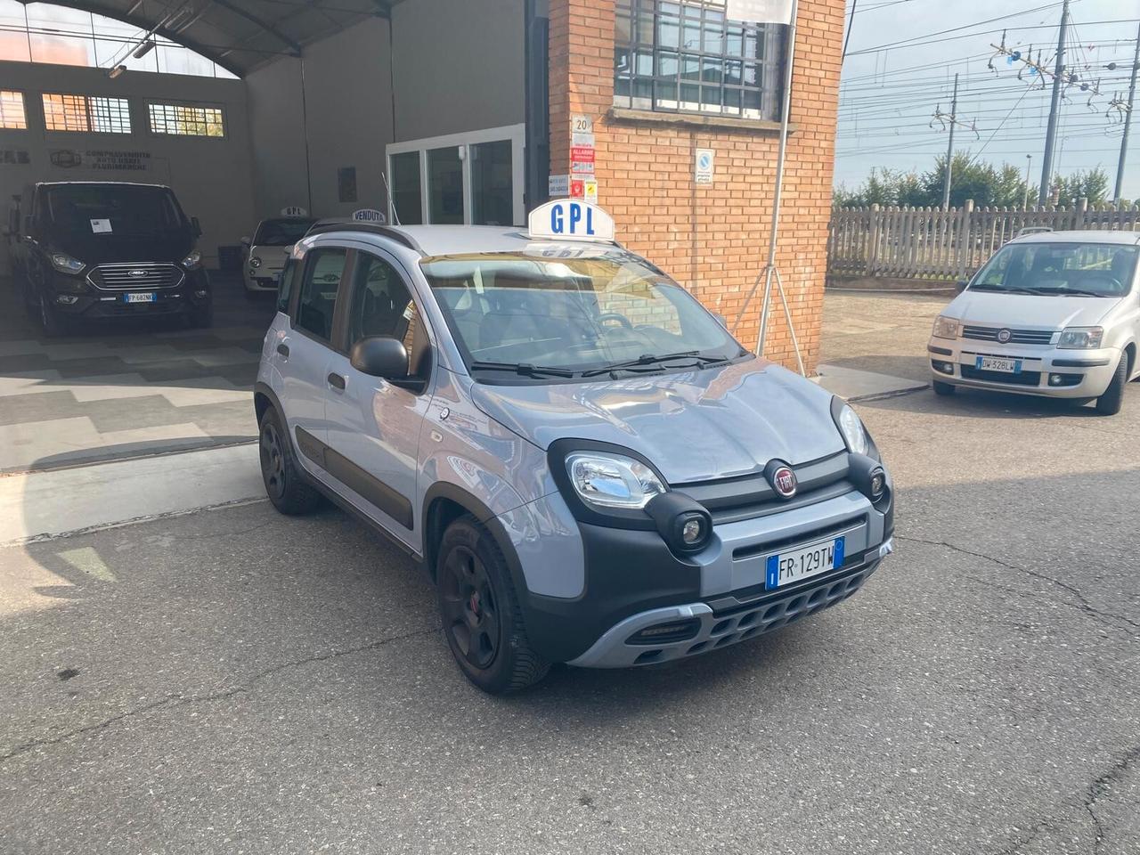 Fiat Panda 1.2 69cv City Cross - OK NEOP - GARANZIA 12 MESI