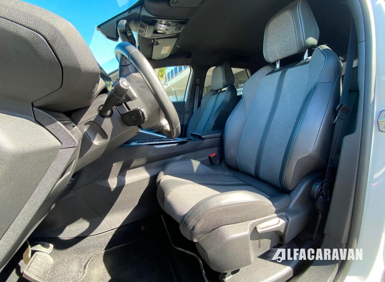 Peugeot 3008 1.5 bluehdi Allure EAT8
