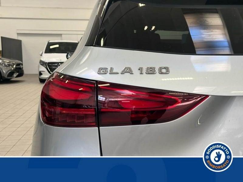 Mercedes-Benz GLA 180 Automatic AMG Line Advanced Plus Extra