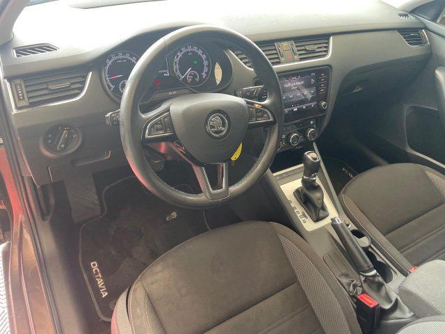 SKODA Octavia 2.0 TDI 150 CV DSG Wagon Executive