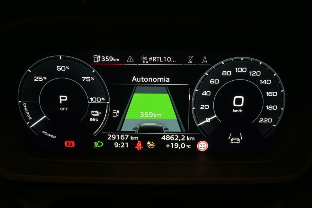 AUDI Q4 40 E-TRON 204CV AUTOMATIC BUSINESS ADVANCED ( FARI LED - VIRTUAL COCKPIT - ADAPTIVE CRUISE - NAVI - MIRROR - PDC - TELECAMERA POST. - CERCHI 19 )
