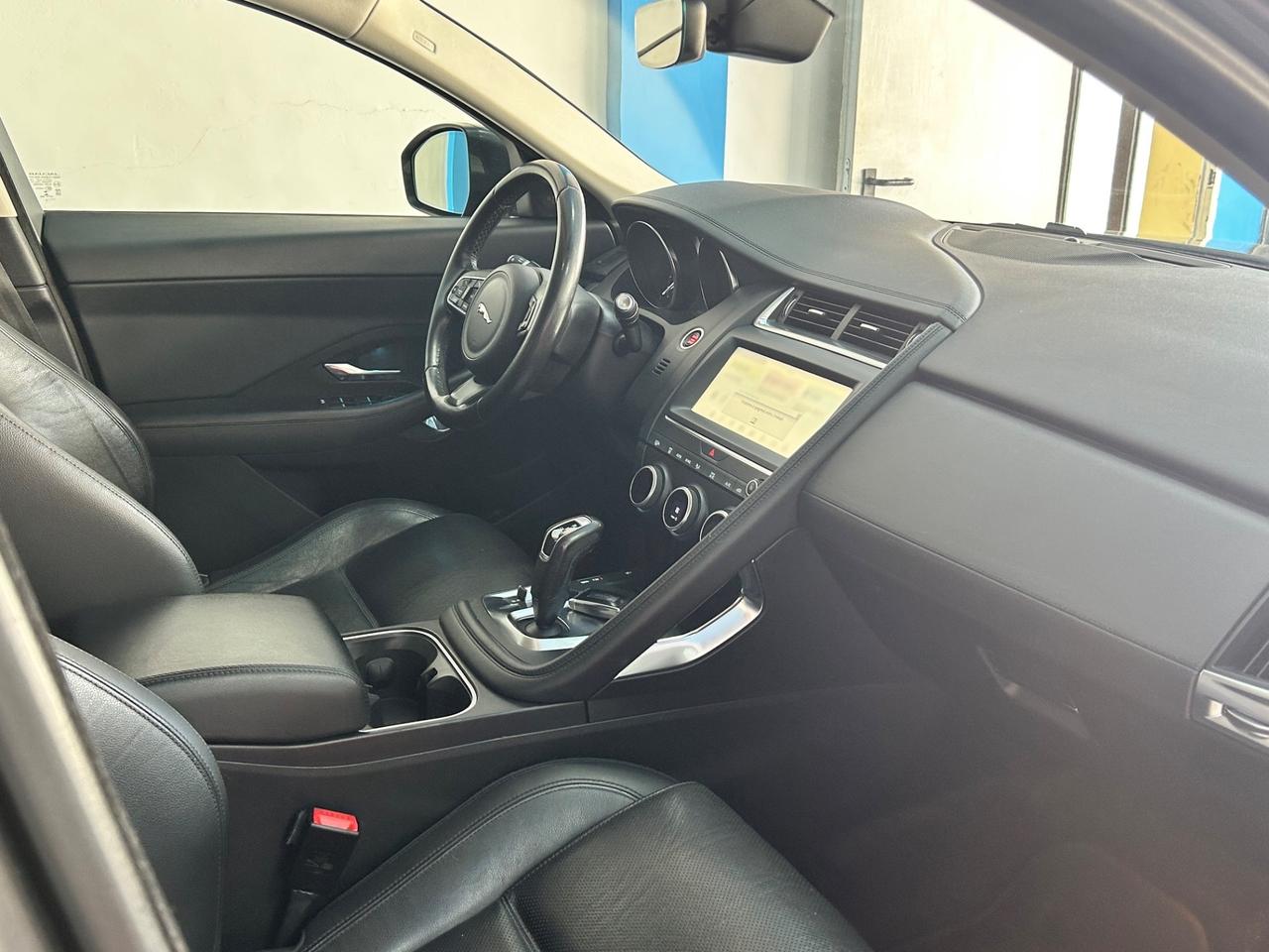 Jaguar E-Pace 2.0D 150 CV R-Dynamic S